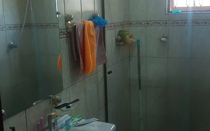 banheiro_sobrado_a_venda_em_frasncisco_morato2