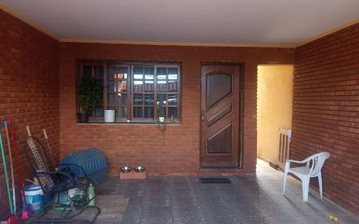 entrada_do_sobrado_a_venda_em_frasncisco_morato